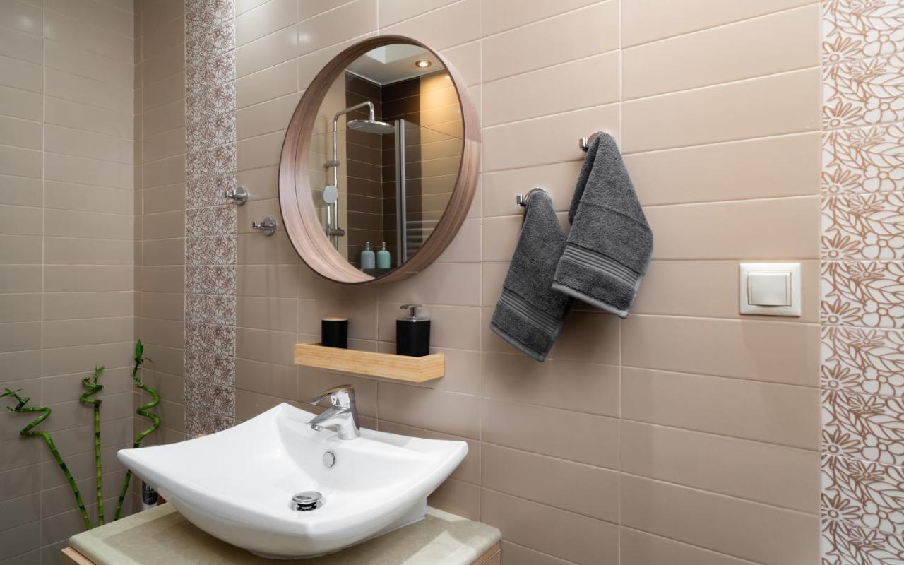 Plaka Apartment With Terrace View アテネ エクステリア 写真