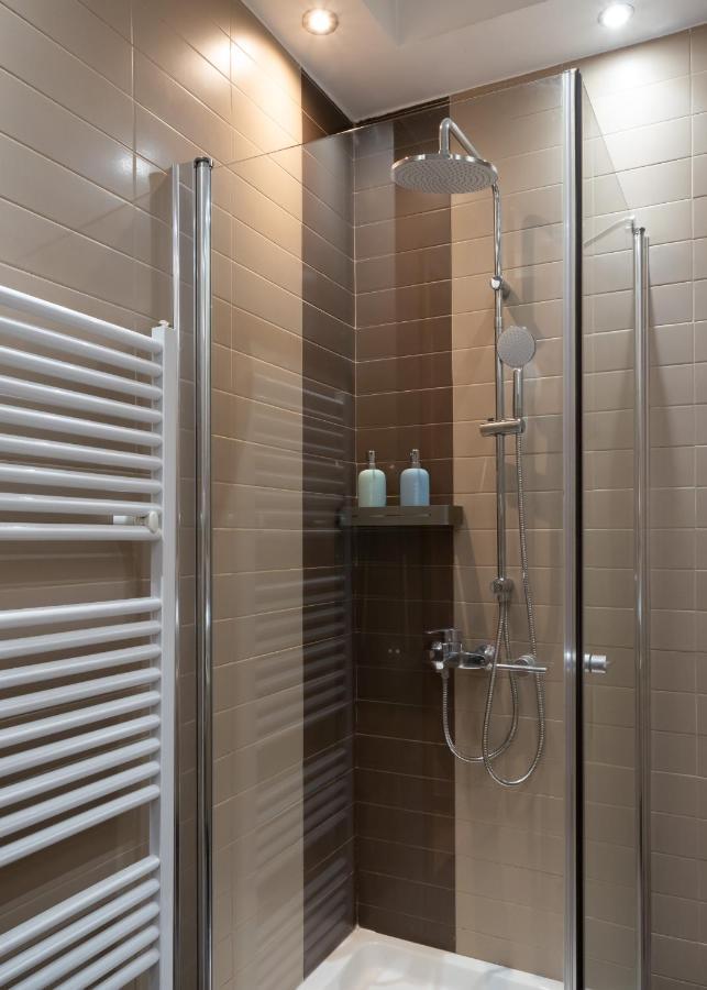 Plaka Apartment With Terrace View アテネ エクステリア 写真